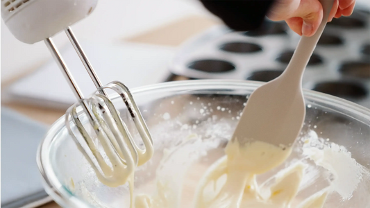 Snacking on raw gluten-free dough – yes or no?