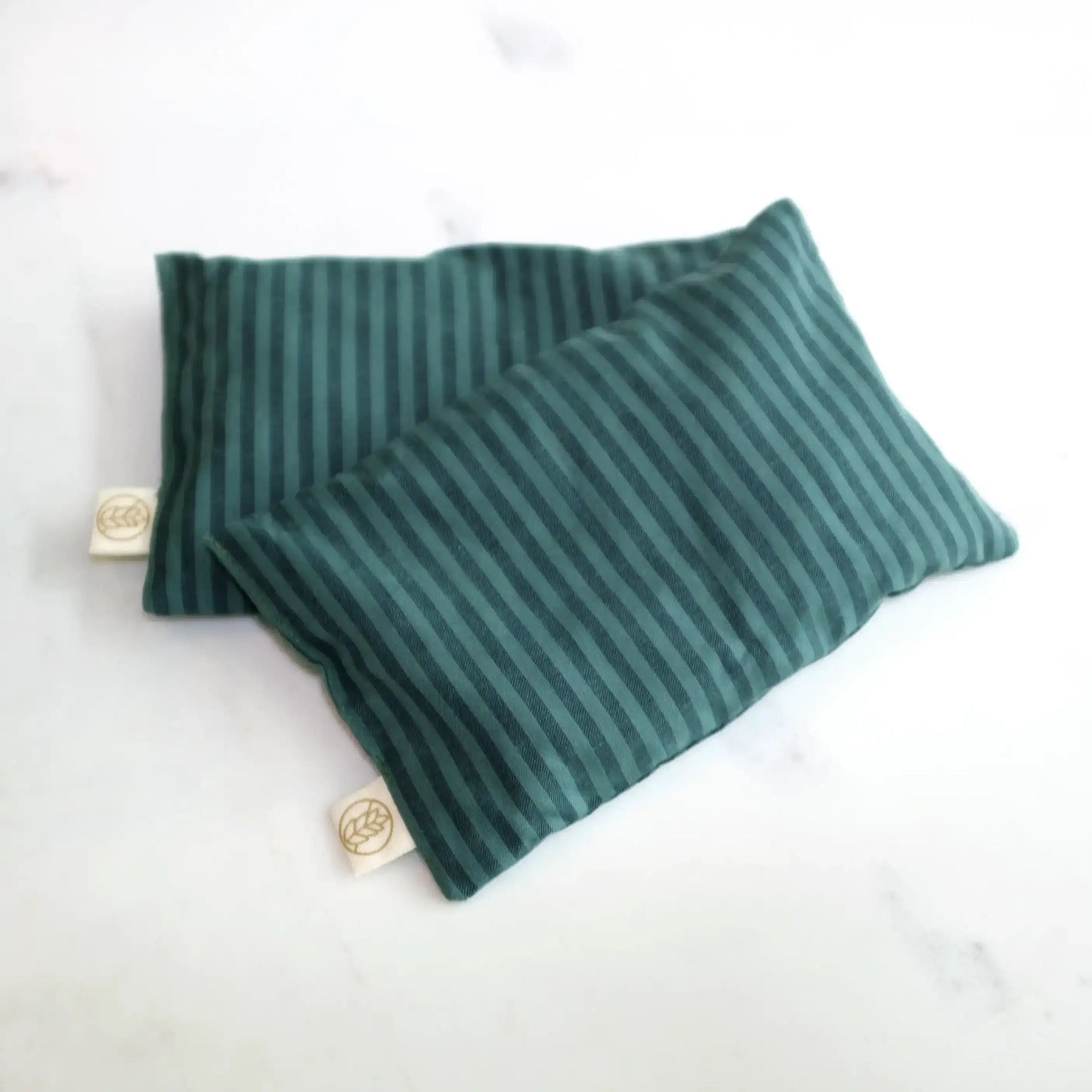 Kirschkernkissen – natürlich wohltuend & hält dein Essen warm