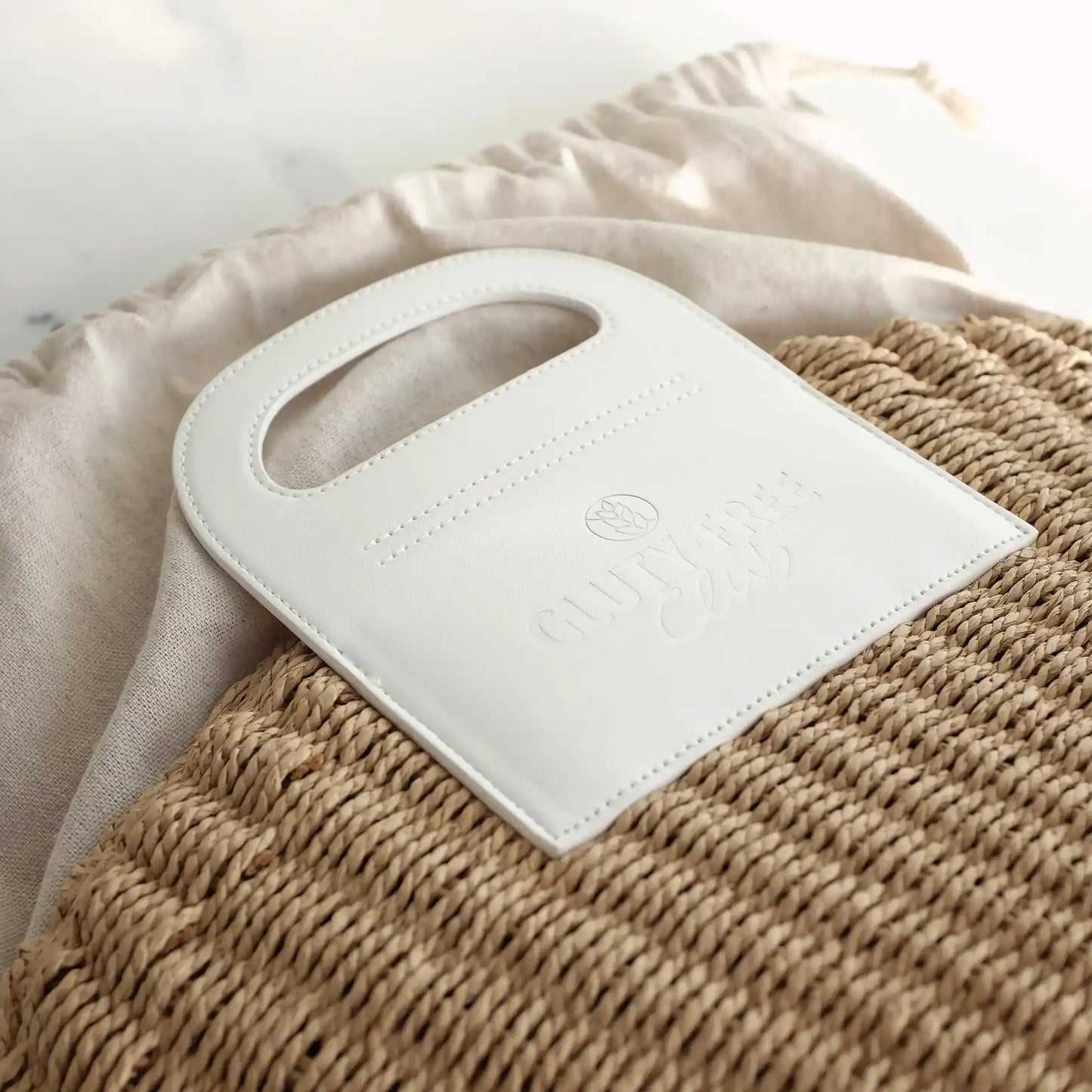 Isolierte Korbtasche